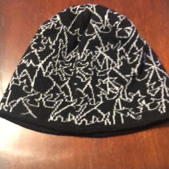 Vintage yankee logo Black and White NY  Beanie Hat Y2K - Picture 2 of 7